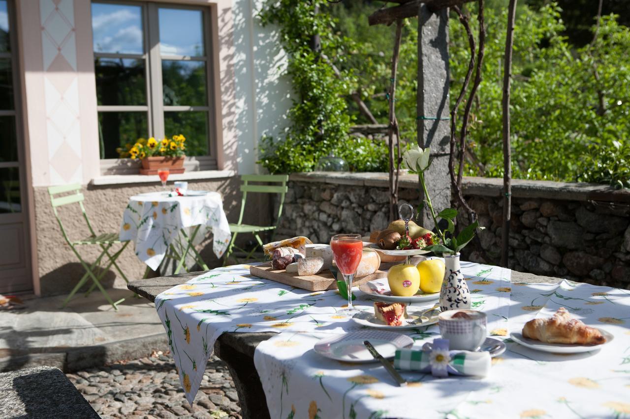 B&B I Corni Di Nibbio Mergozzo Buitenkant foto